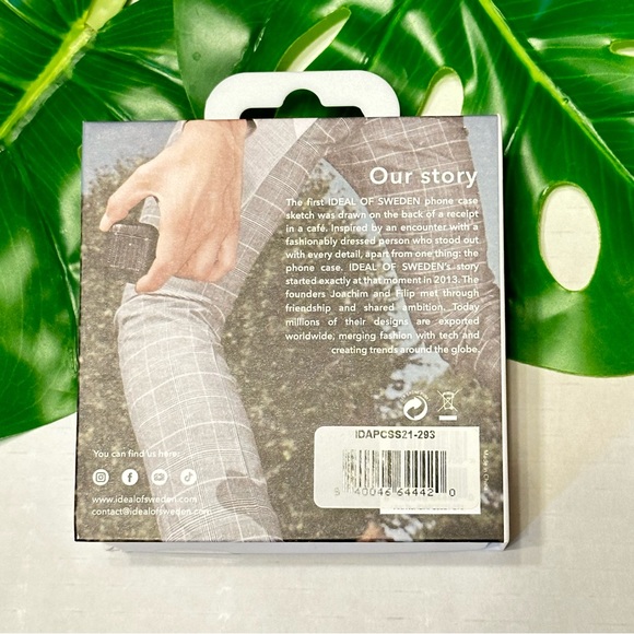 Airpods Case 1st & 2nd Generation-Ideal of Sweden - Picture 2 of 3